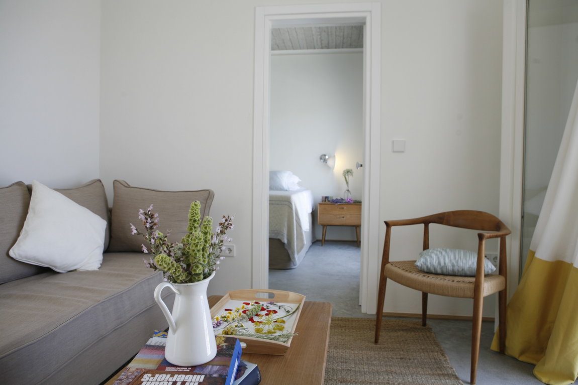 02accomodation